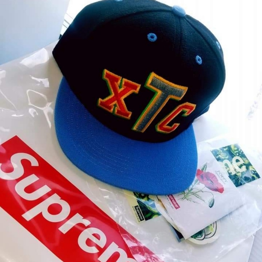 Supreme hat